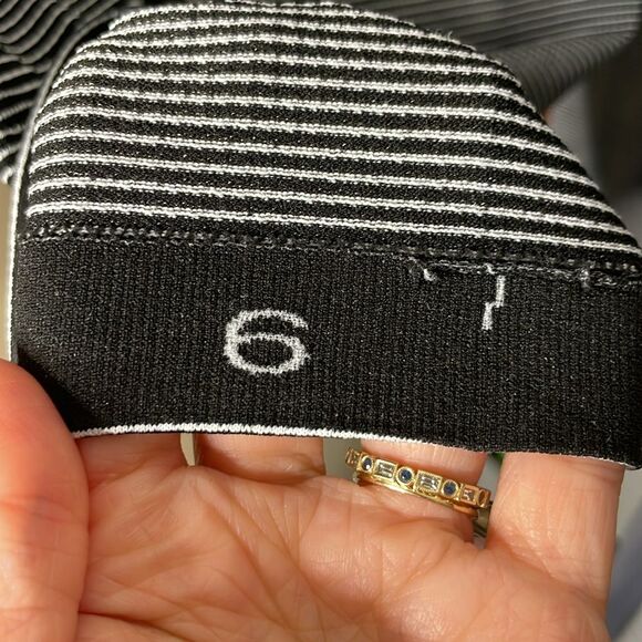 Lululemon Swiftly Tech Long Sleeve Crew Sz 6 Tempo Stripe Black White 613 - Picture 5 of 6